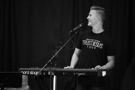 Life on the Road - Trust Jesus Tour Brandon Houser